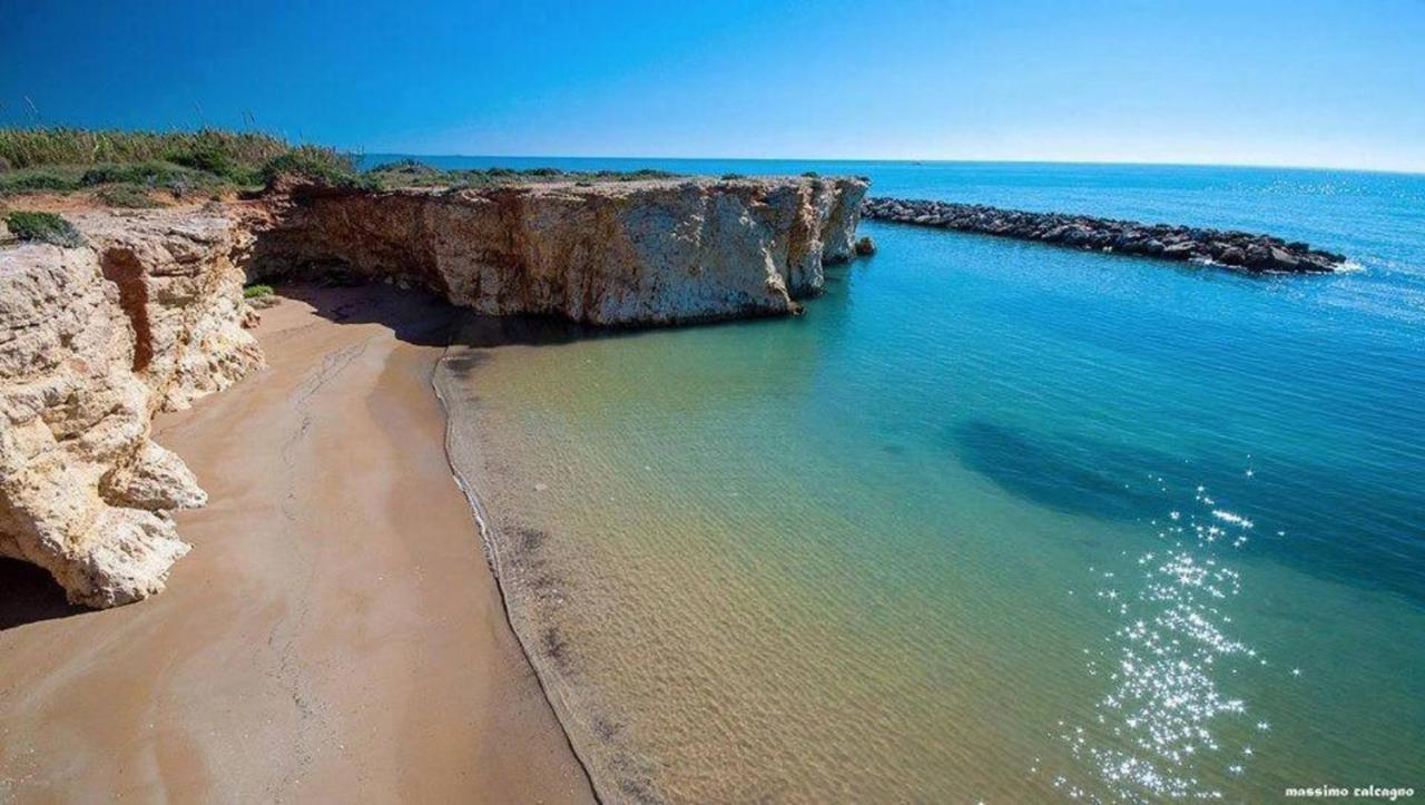 Villa White Sicilia ซานตามาเรีย เดล โฟกัลโล ภายนอก รูปภาพ